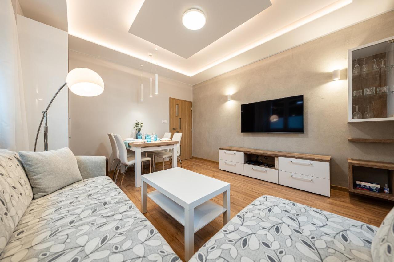 Apartment Bluebird Katowice Near Spodek Mck & City Center 외부 사진