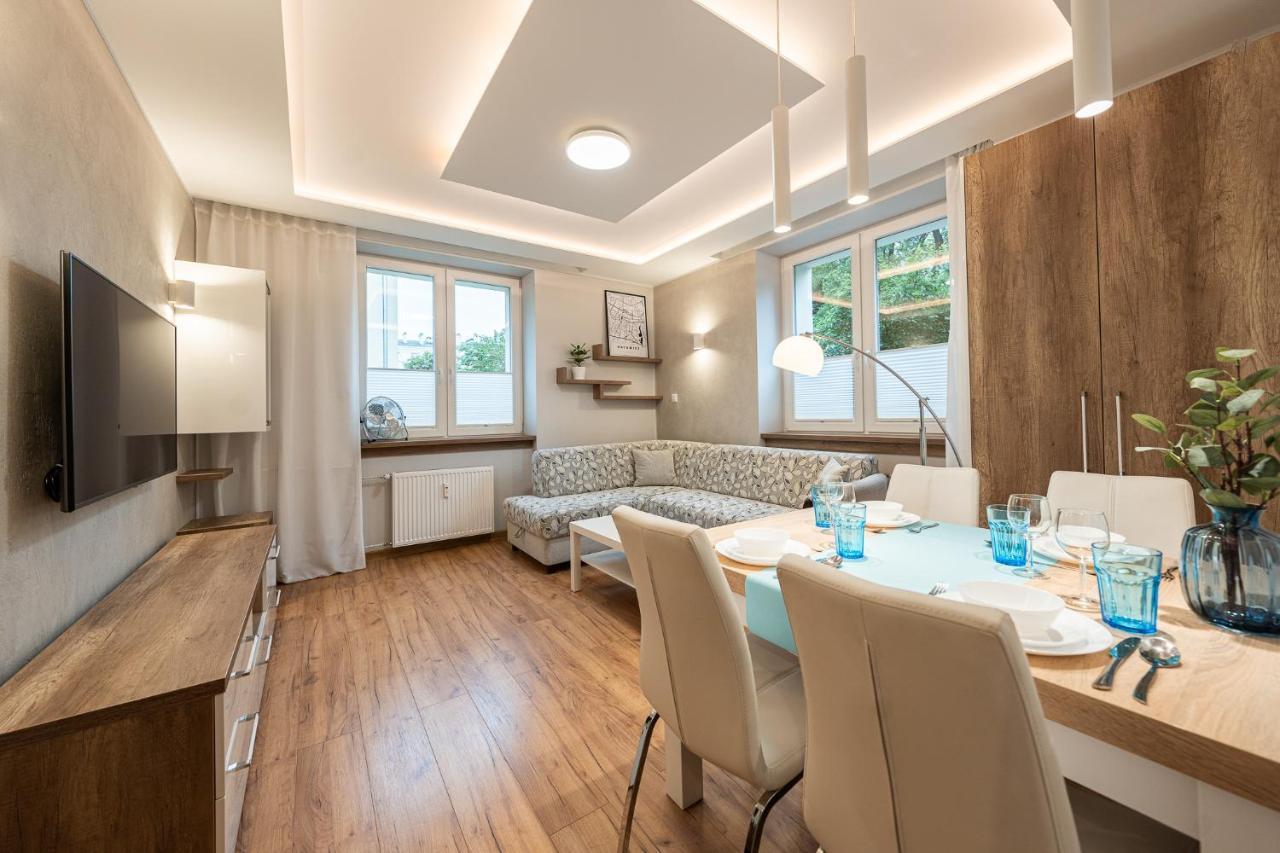Apartment Bluebird Katowice Near Spodek Mck & City Center 외부 사진